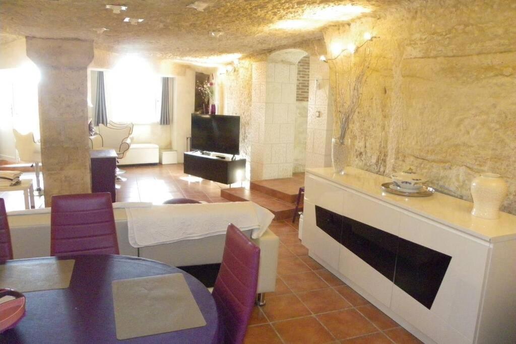 Les Hauts De Nazelles Kültér fotó